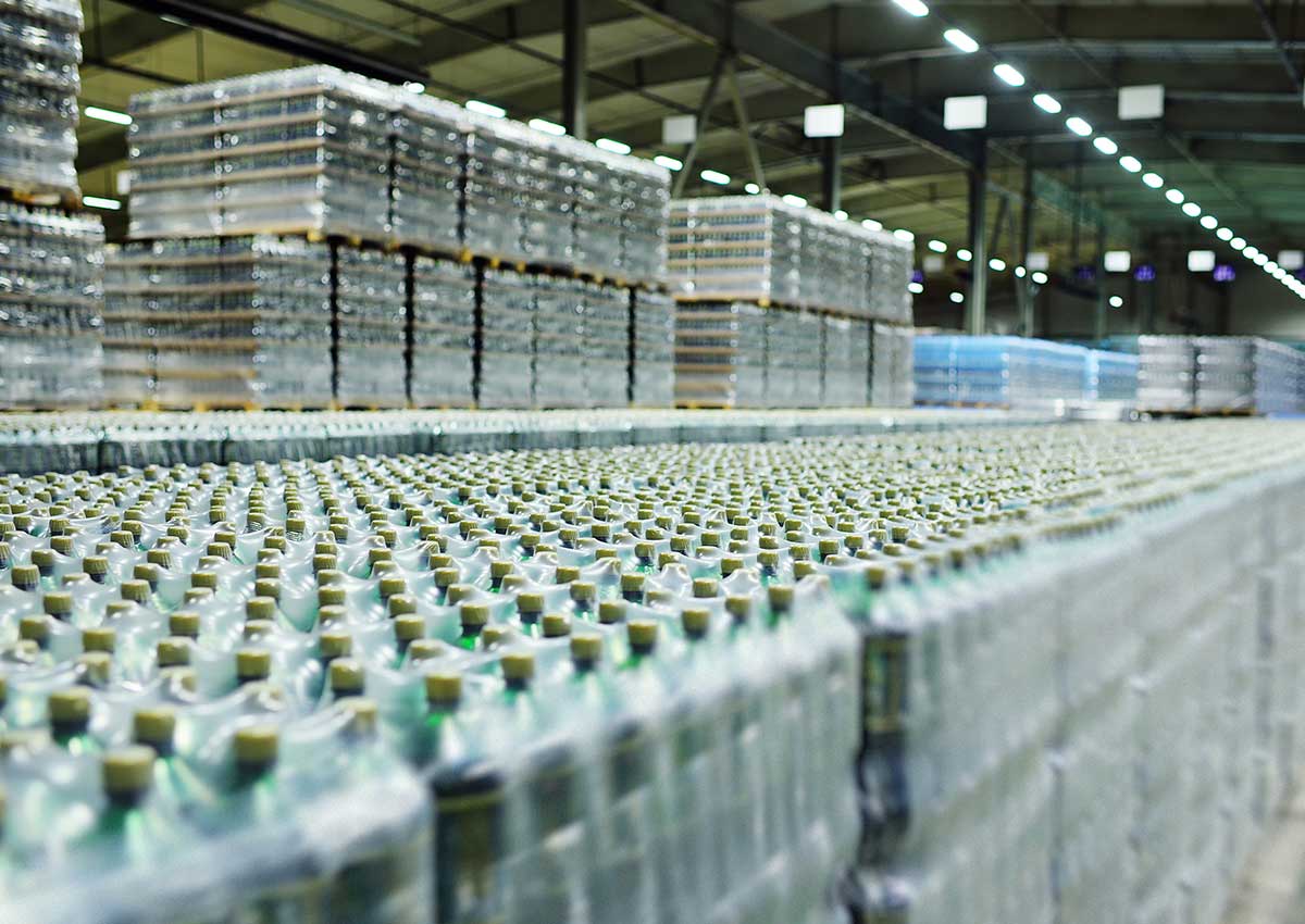 Almacén de bebidas. Sobre nosotros: Distribuciones Vibe